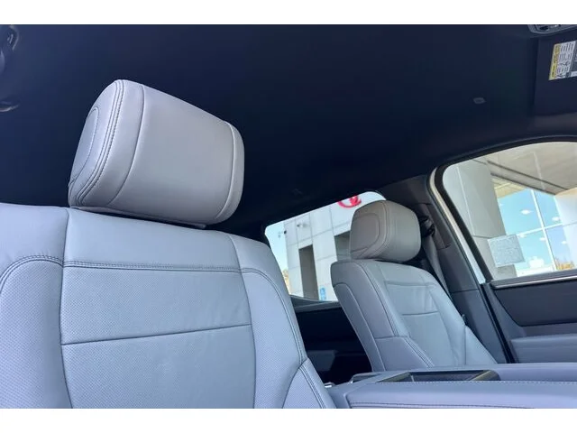 Nuevos TOYOTA TUNDRA CREWMAX 4X4 à Estados chez autogozo