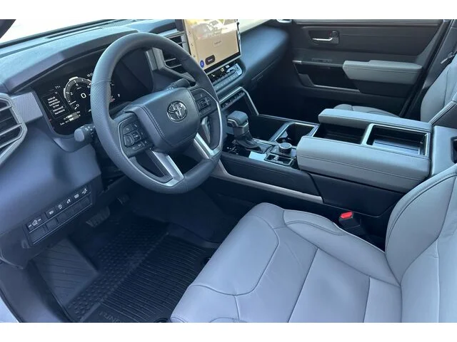 Nuevos TOYOTA TUNDRA CREWMAX 4X4 à Estados chez autogozo