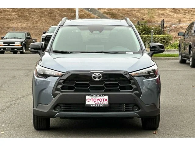 Nuevos TOYOTA COROLLA CROSS à Estados chez autogozo