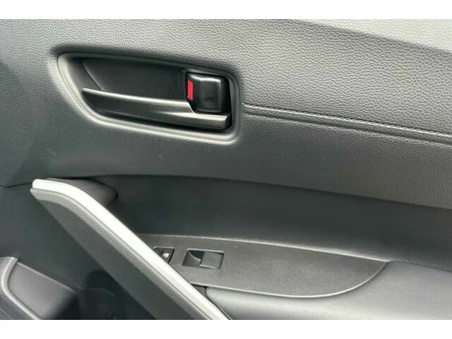 Nuevos TOYOTA COROLLA CROSS à Estados chez autogozo