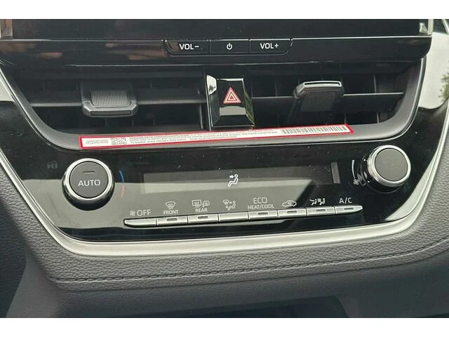Nuevos TOYOTA COROLLA CROSS à Estados chez autogozo