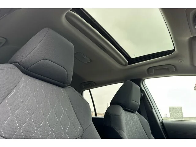 Nuevos TOYOTA COROLLA CROSS à Estados chez autogozo