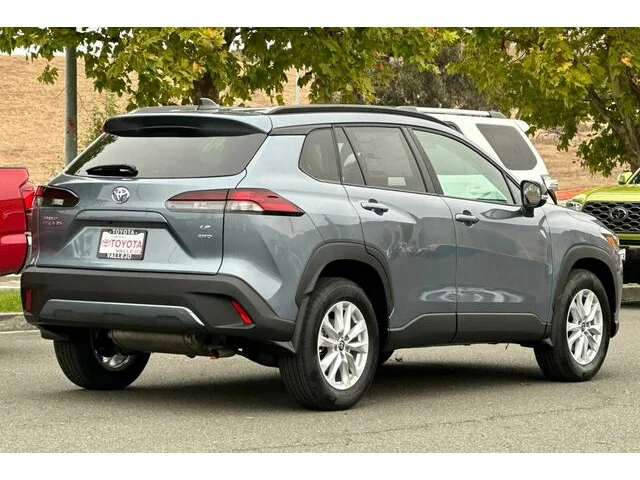 Nuevos TOYOTA COROLLA CROSS à Estados chez autogozo