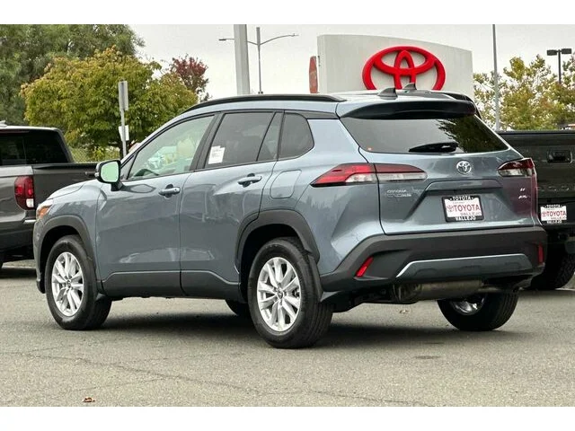 Nuevos TOYOTA COROLLA CROSS à Estados chez autogozo