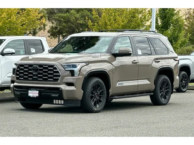 Nuevos TOYOTA SEQUOIA à Estados chez autogozo