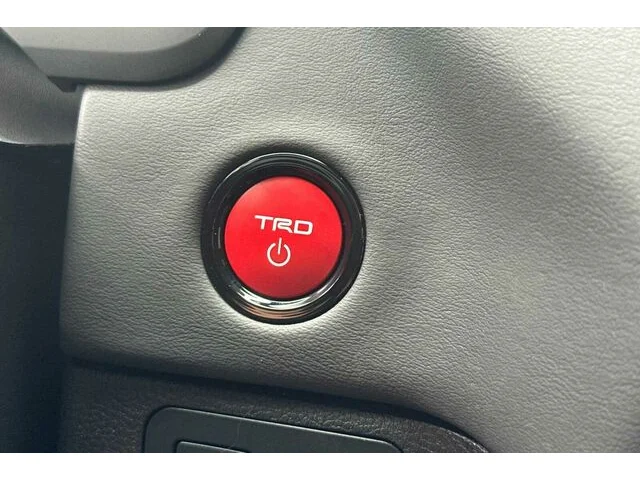 Nuevos TOYOTA SEQUOIA à Estados chez autogozo