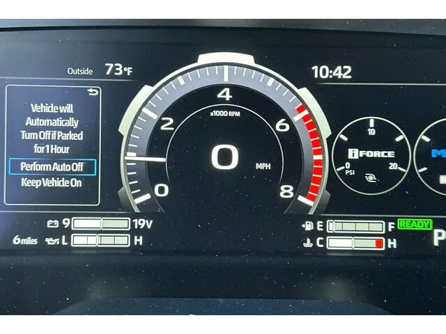 Nuevos TOYOTA SEQUOIA à Estados chez autogozo