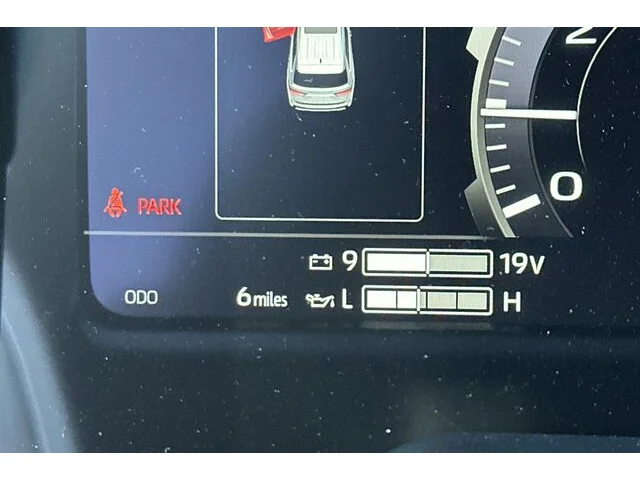 Nuevos TOYOTA SEQUOIA à Estados chez autogozo