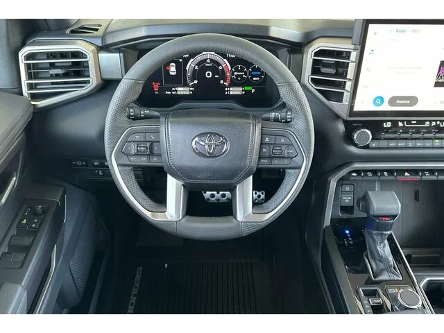 Nuevos TOYOTA SEQUOIA à Estados chez autogozo