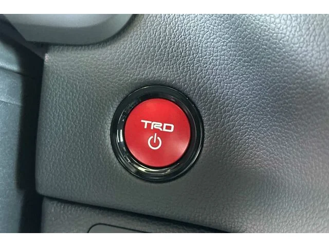 Nuevos TOYOTA SEQUOIA à Estados chez autogozo