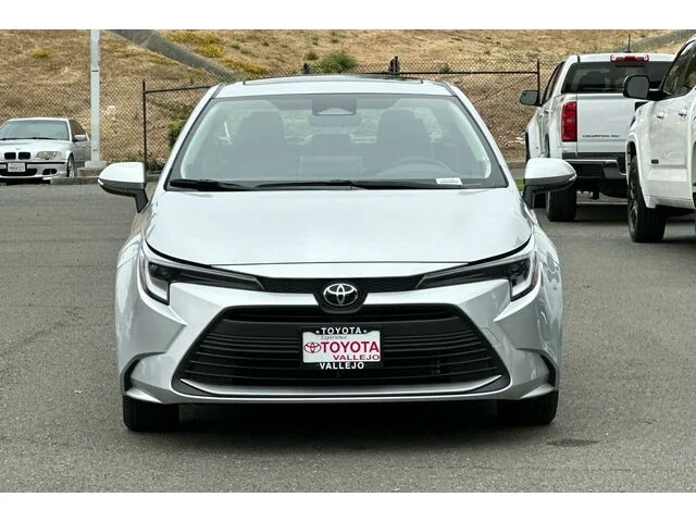 Nuevos TOYOTA COROLLA HYBRID à Estados chez autogozo