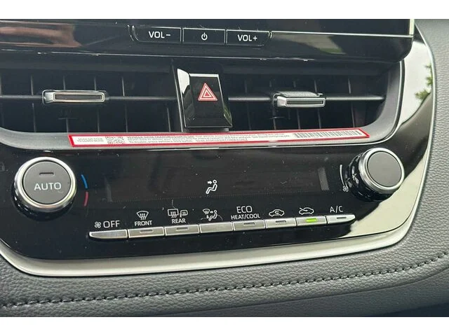 Nuevos TOYOTA COROLLA HYBRID à Estados chez autogozo