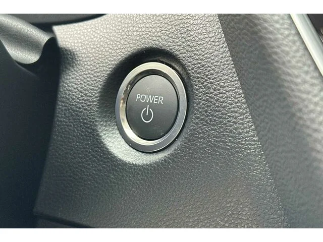 Nuevos TOYOTA COROLLA HYBRID à Estados chez autogozo