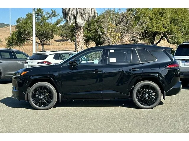 Nuevos TOYOTA RAV4 PLUG-IN HYBRID à Estados chez autogozo