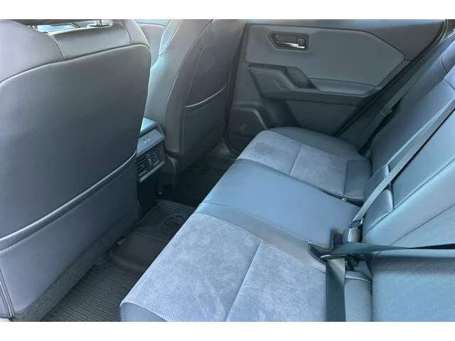 Nuevos TOYOTA RAV4 PLUG-IN HYBRID à Estados chez autogozo