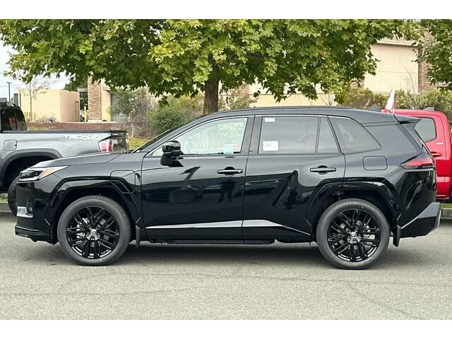 Nuevos TOYOTA RAV4 PLUG-IN HYBRID à Estados chez autogozo