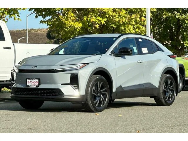 Nuevos TOYOTA C-HR à Estados chez autogozo
