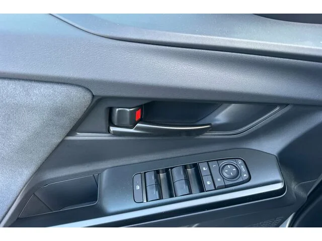 Nuevos TOYOTA C-HR à Estados chez autogozo