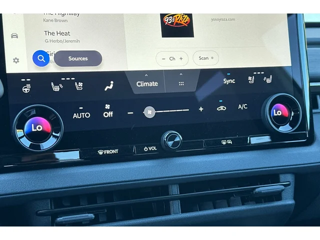 Nuevos TOYOTA BZ WOODLAND à Estados chez autogozo