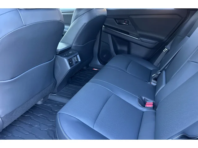 Nuevos TOYOTA BZ WOODLAND à Estados chez autogozo