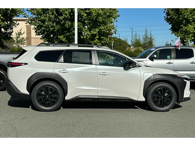 Nuevos TOYOTA BZ WOODLAND à Estados chez autogozo