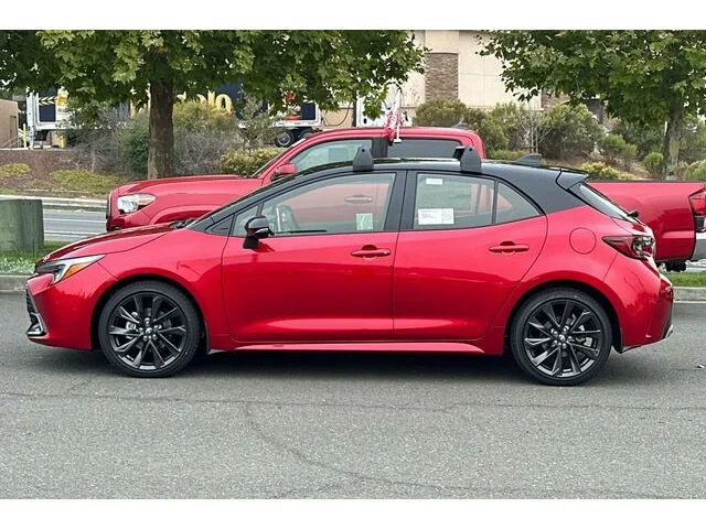 Nuevos TOYOTA COROLLA HATCHBACK à Estados chez autogozo