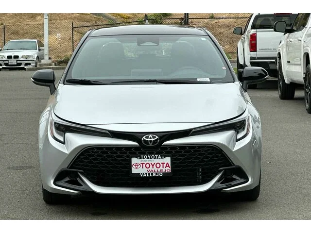 Nuevos TOYOTA COROLLA HATCHBACK à Estados chez autogozo