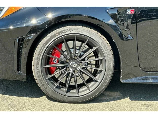 Nuevos TOYOTA GR COROLLA à Estados chez autogozo