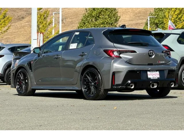 Nuevos TOYOTA GR COROLLA à Estados chez autogozo