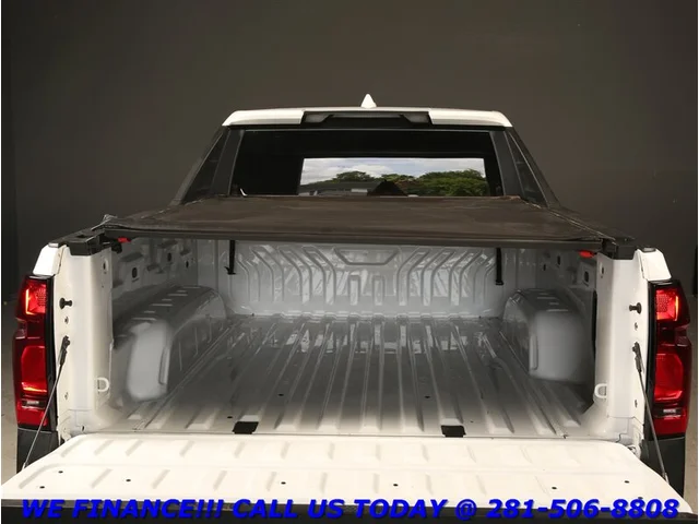 SEMINUEVOS CHEVROLET Silverado EV 2024 AWD CREW NAV ADAPT CRUISE BLIND 15K MLS a Estados en autogozo