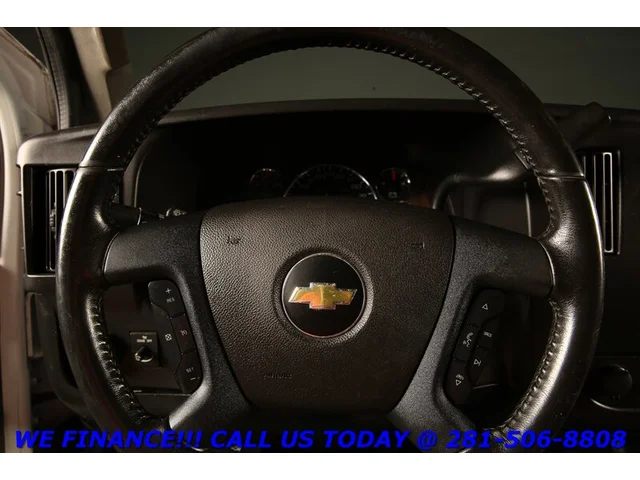 SEMINUEVOS CHEVROLET Express 2021 2500 CARGO VAN LEATHER CAMERA CRUISE a Estados en autogozo
