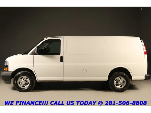 SEMINUEVOS CHEVROLET Express 2021 2500 CARGO VAN LEATHER CAMERA CRUISE a Estados en autogozo