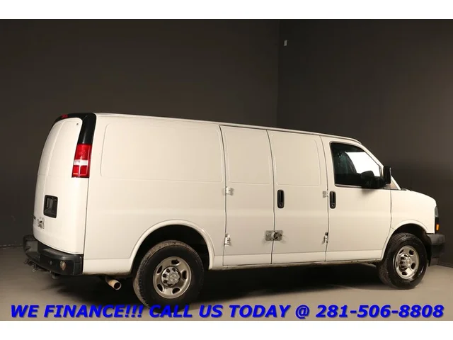 SEMINUEVOS CHEVROLET Express 2021 2500 CARGO VAN LEATHER CAMERA CRUISE a Estados en autogozo
