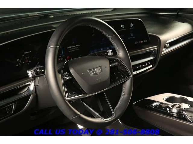 SEMINUEVOS CADILLAC LYRIQ 2024 Tech CARPLAY PANO ADAPT 15K MLS!! a Estados en autogozo