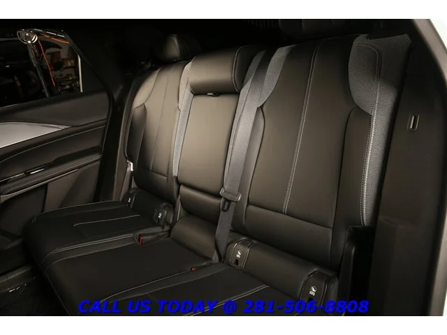SEMINUEVOS CADILLAC LYRIQ 2024 Tech CARPLAY PANO ADAPT 15K MLS!! a Estados en autogozo