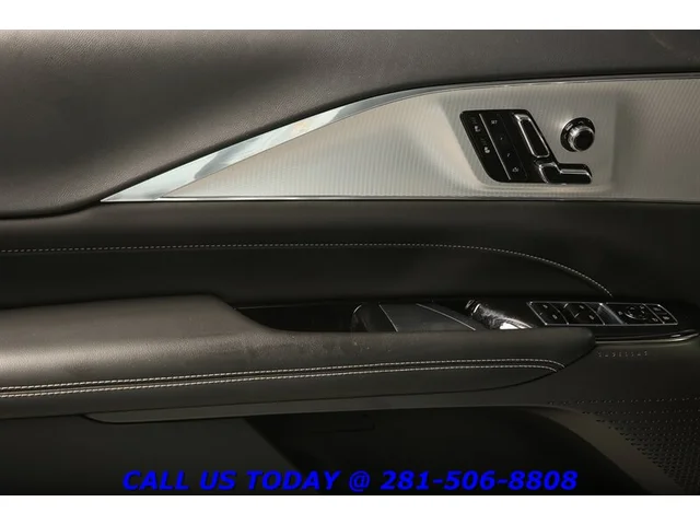 SEMINUEVOS CADILLAC LYRIQ 2024 Tech CARPLAY PANO ADAPT 15K MLS!! a Estados en autogozo