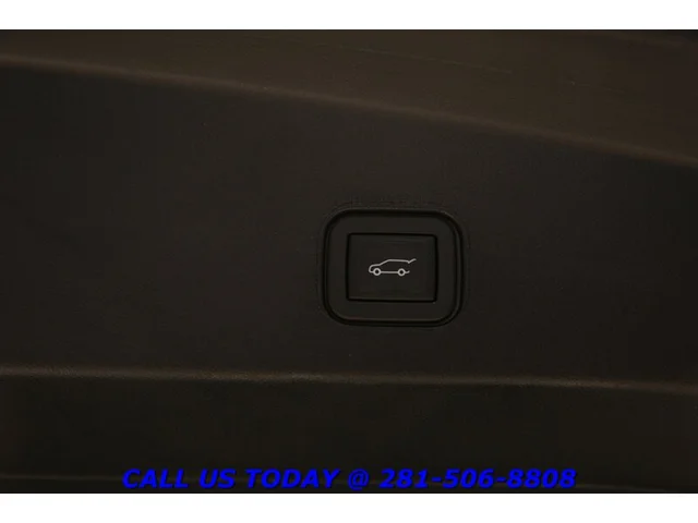 SEMINUEVOS CADILLAC LYRIQ 2024 Tech NAV PANO ADAPTCRUISE CARPLAY 360C 20K Mi a Estados en autogozo