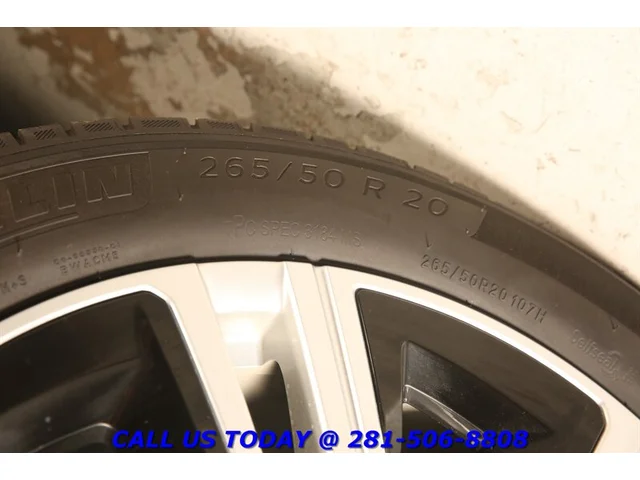 SEMINUEVOS CADILLAC LYRIQ 2024 Tech NAV PANO ADAPTCRUISE CARPLAY 360C 20K Mi a Estados en autogozo