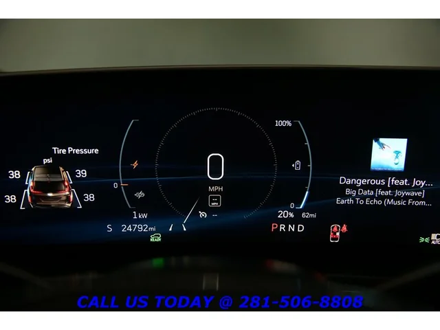 SEMINUEVOS CADILLAC LYRIQ 2024 Tech CARPLAY PANO AKG ADAPTcruise BLIS 24K ML a Estados en autogozo