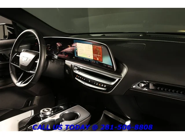 SEMINUEVOS CADILLAC LYRIQ 2024 Tech CARPLAY PANO AKG ADAPTcruise BLIS 24K ML a Estados en autogozo