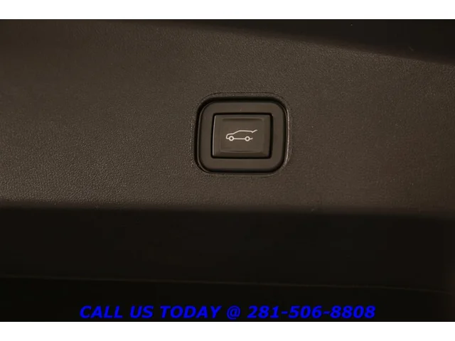 SEMINUEVOS CADILLAC LYRIQ 2024 Tech CARPLAY PANO AKG ADAPTcruise BLIS 24K ML a Estados en autogozo
