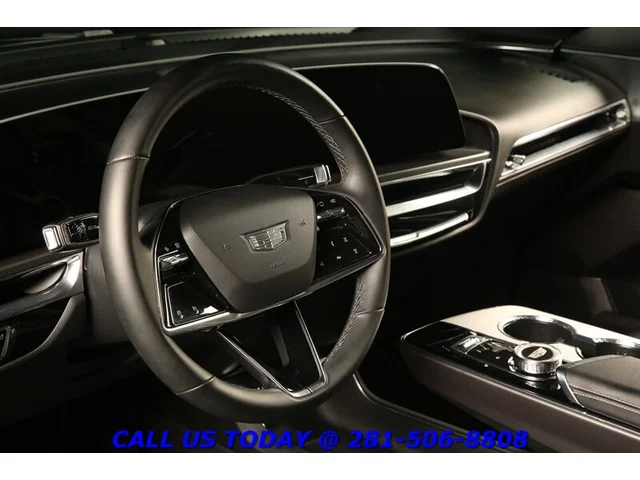 SEMINUEVOS CADILLAC LYRIQ 2024 Tech CARPLAY PANO ADAPT 15K MLS!! a Estados en autogozo