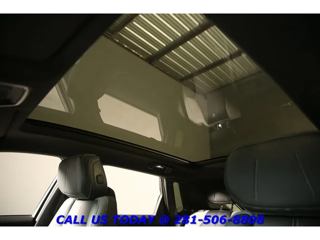 SEMINUEVOS CADILLAC LYRIQ 2024 Tech CARPLAY PANO ADAPT 15K MLS!! a Estados en autogozo