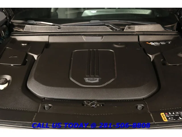 SEMINUEVOS CADILLAC LYRIQ 2024 Tech CARPLAY PANO ADAPT 15K MLS!! a Estados en autogozo