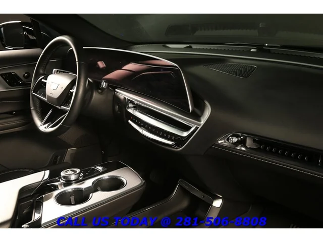 SEMINUEVOS CADILLAC LYRIQ 2024 Tech NAV PANO ADAPT BLIND 19K MILES!! a Estados en autogozo