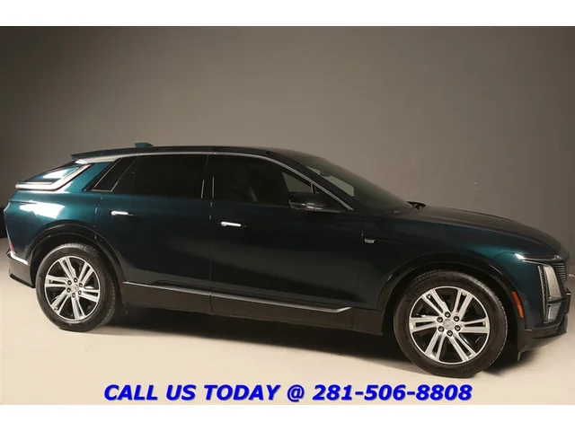 SEMINUEVOS CADILLAC LYRIQ 2024 Tech NAV PANO ADAPT BLIND 19K MILES!! a Estados en autogozo