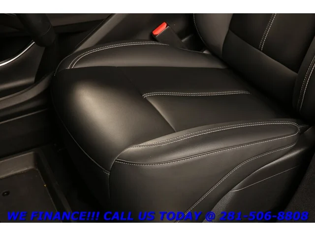 SEMINUEVOS CADILLAC LYRIQ 2024 Tech CARPLAY PANO ADAPT-CRUISE BLIND 28K MLES a Estados en autogozo