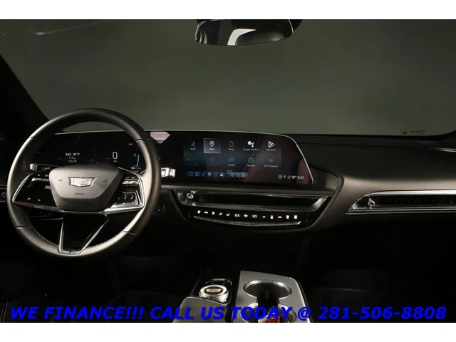 SEMINUEVOS CADILLAC LYRIQ 2024 Tech CARPLAY PANO ADAPT-CRUISE BLIND 28K MLES a Estados en autogozo
