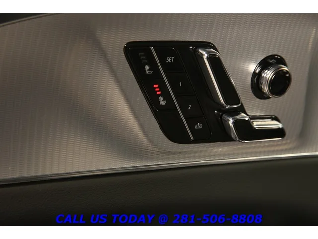 SEMINUEVOS CADILLAC LYRIQ 2024 Tech NAV PANO ADAPT CRUISE BLIND 17K MLS!!! a Estados en autogozo