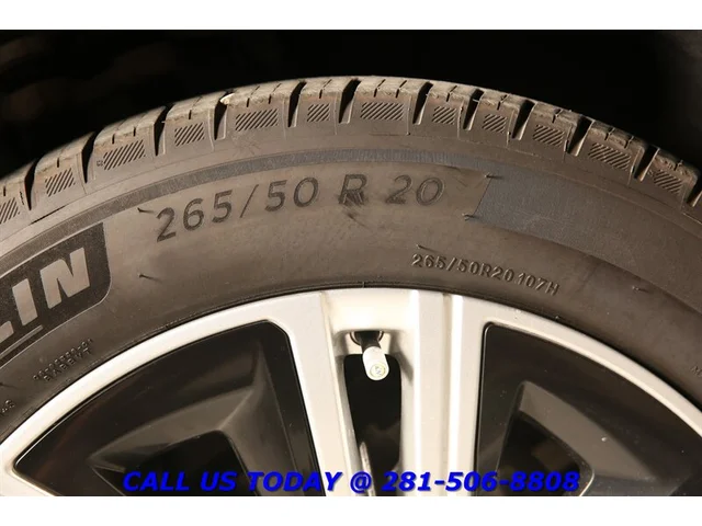 SEMINUEVOS CADILLAC LYRIQ 2024 Tech NAV PANO ADAPT CRUISE BLIND 17K MLS!!! a Estados en autogozo